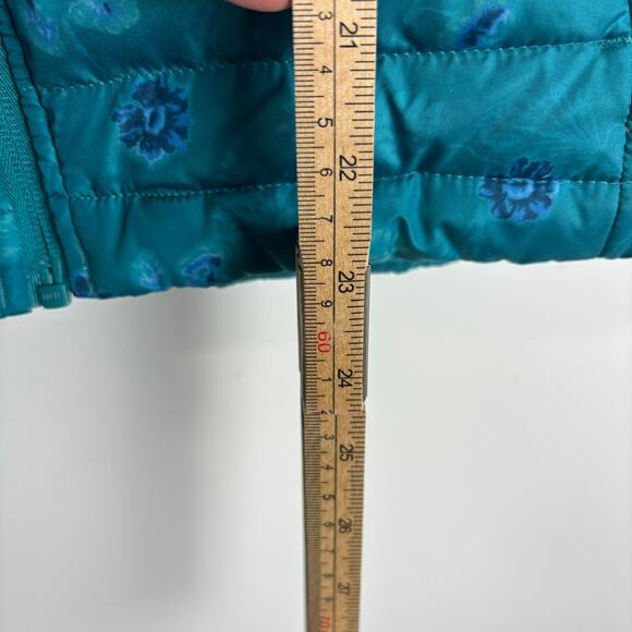 Lands’ End Blue Floral Packable Puffer Vest Women’s S — Après-Ski - Picture 8 of 8